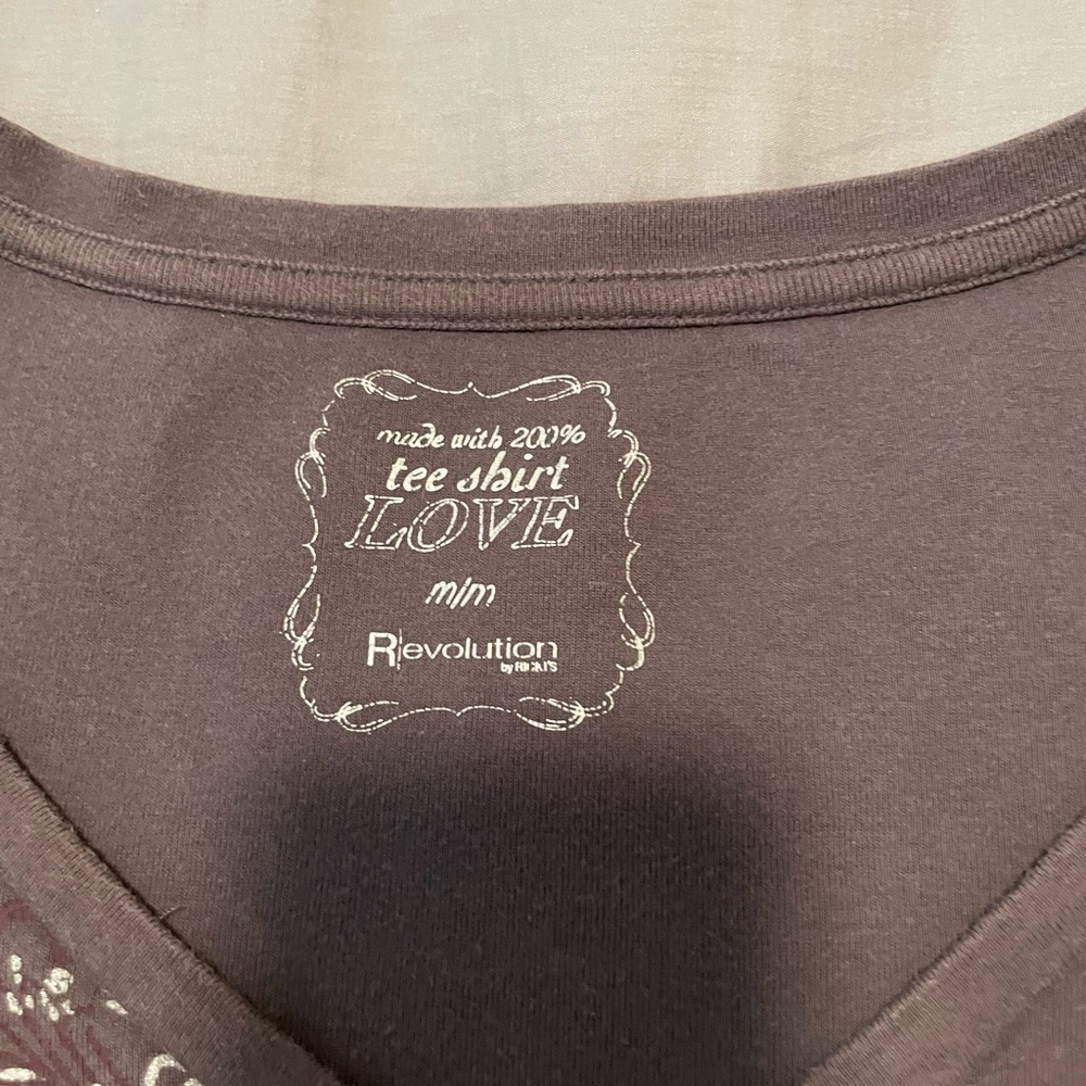 Mi Revolution Wear Tee in Brown - Picture 3 of 4